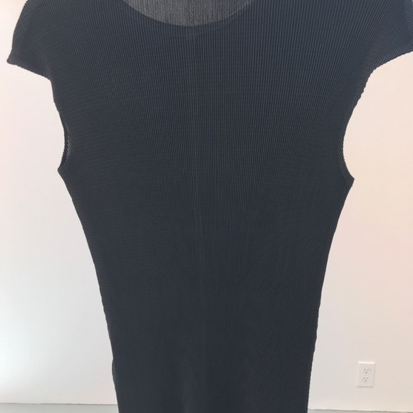 Fancy Stretch Ribbed top - Picture 1 of 4